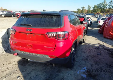 2021 Jeep Compass Trailhawk 4X4 from USA, damaged, VIN 3C4NJDDB7MT572360